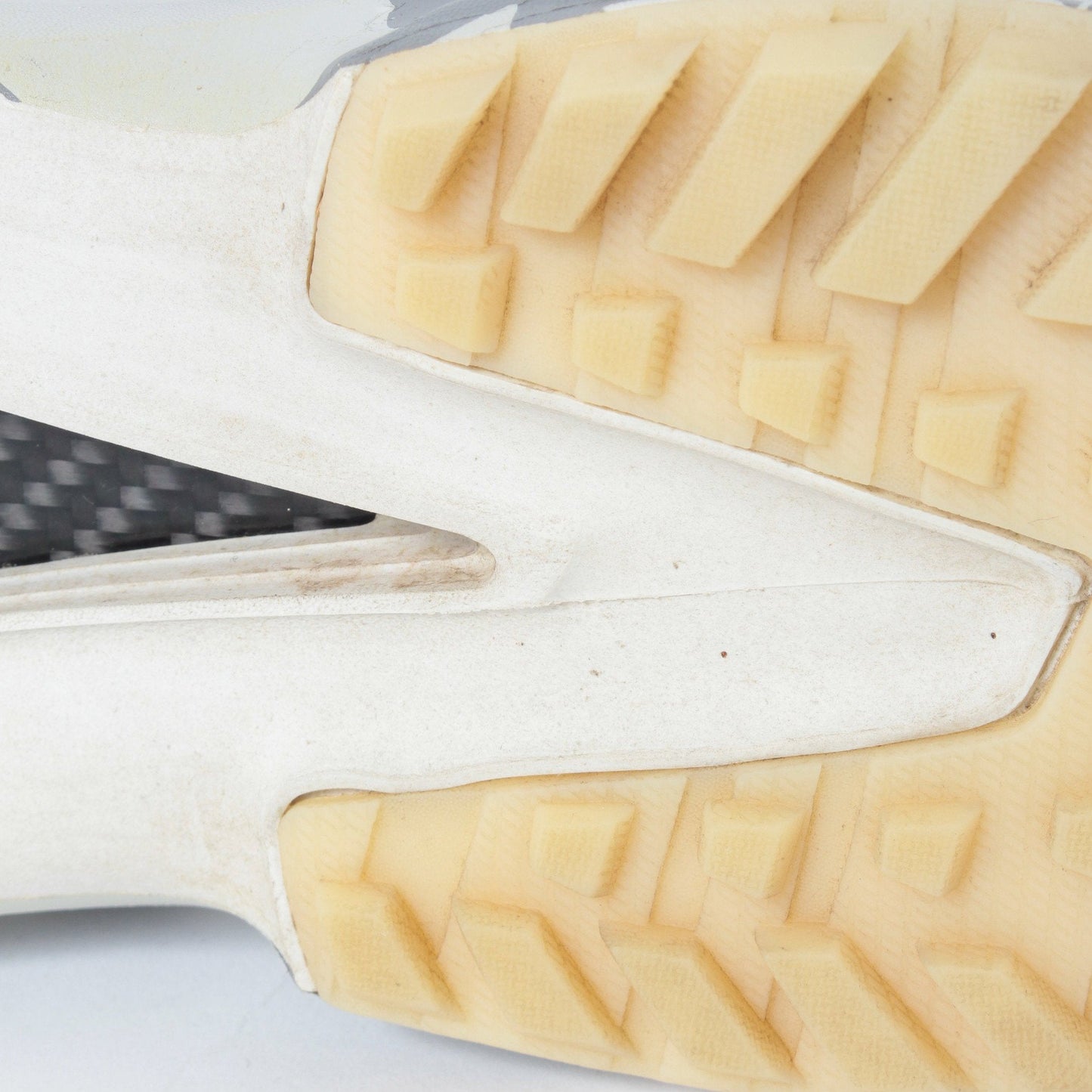Atrium Spikeless Shoes | MEN and WOMEN