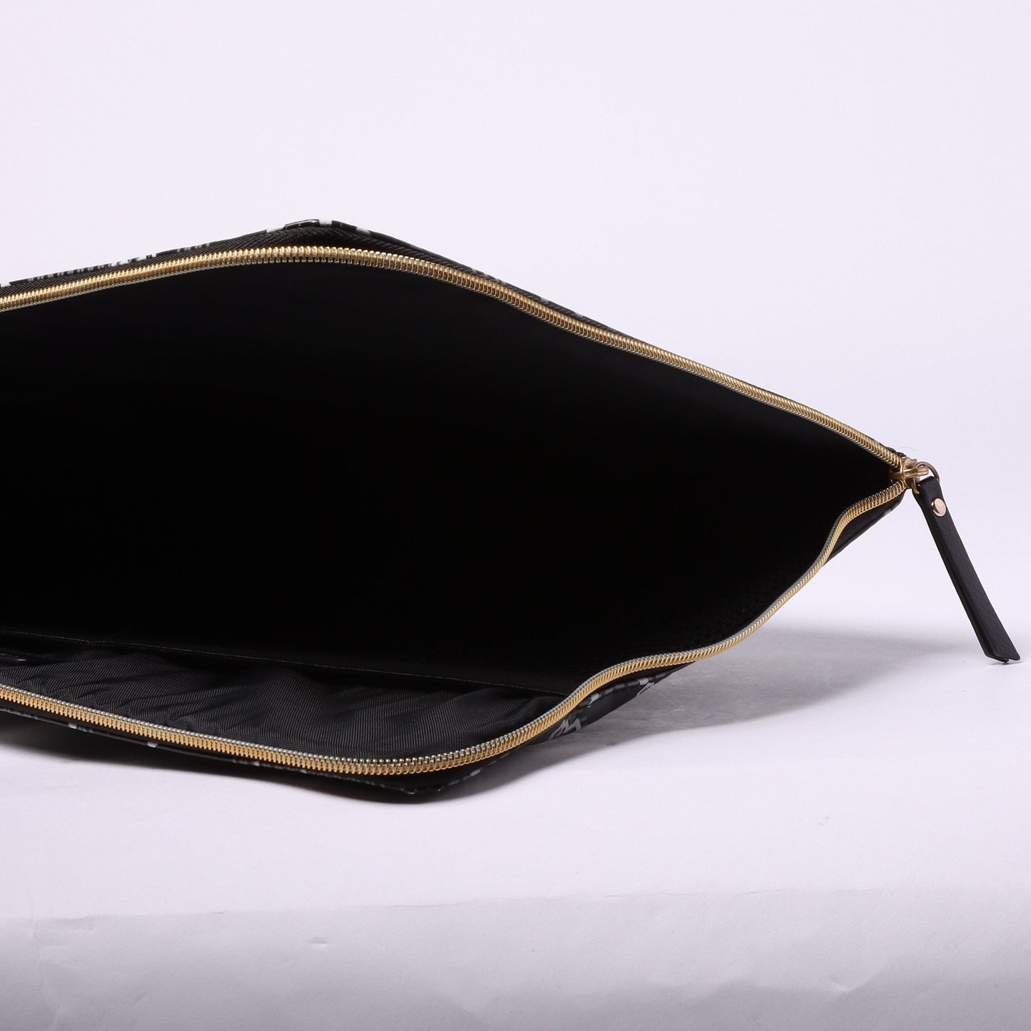 What Not Clutch | MEN and WOMEN